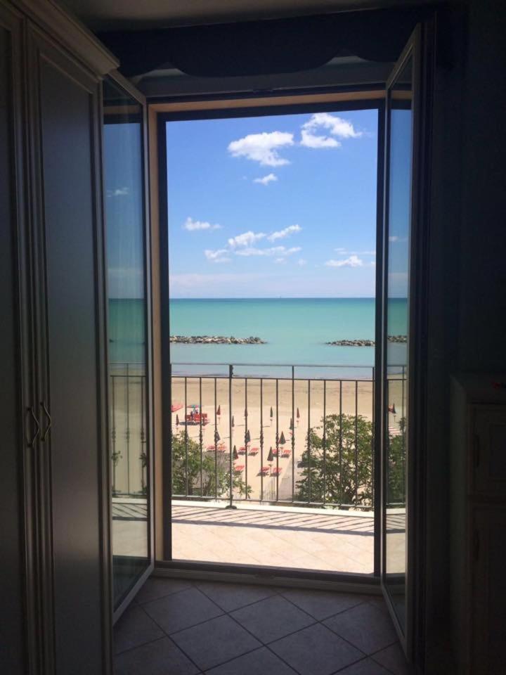 Hotel Capital Cupra Marittima Dış mekan fotoğraf