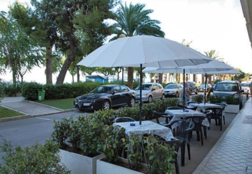 Hotel Capital Cupra Marittima Dış mekan fotoğraf