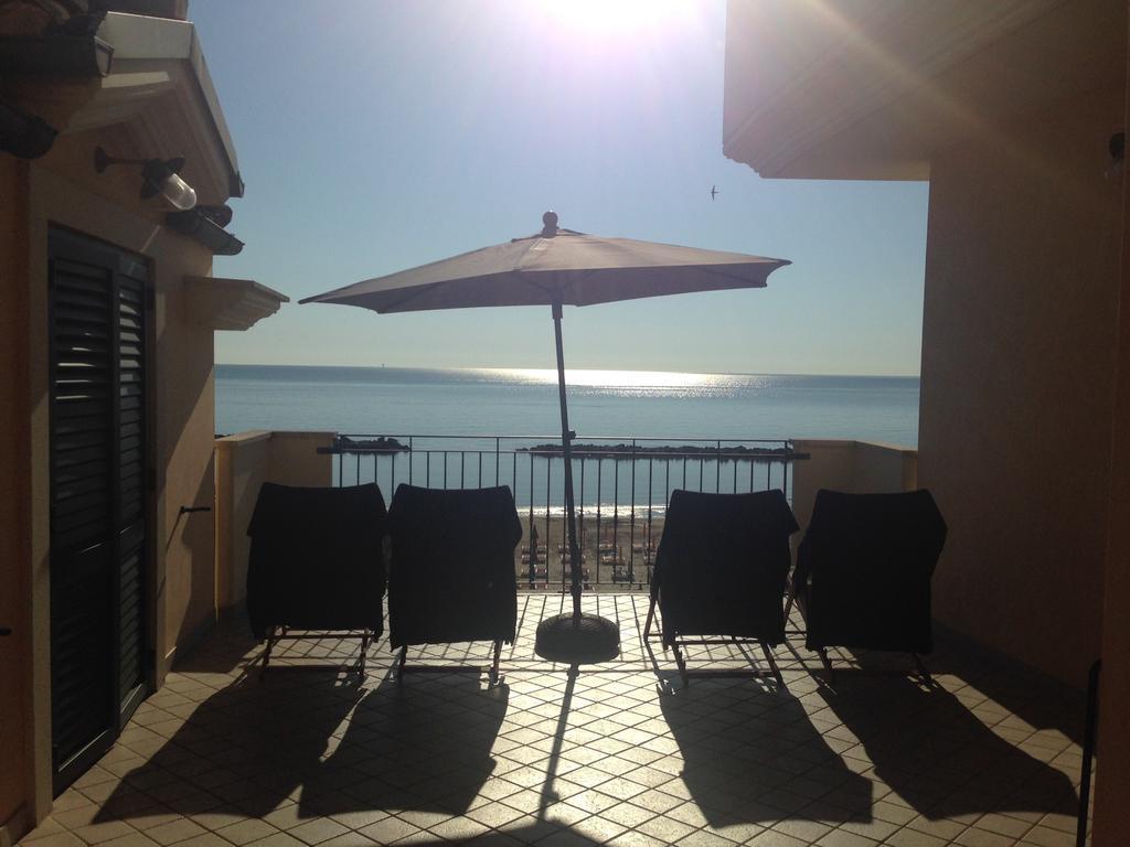 Hotel Capital Cupra Marittima Dış mekan fotoğraf